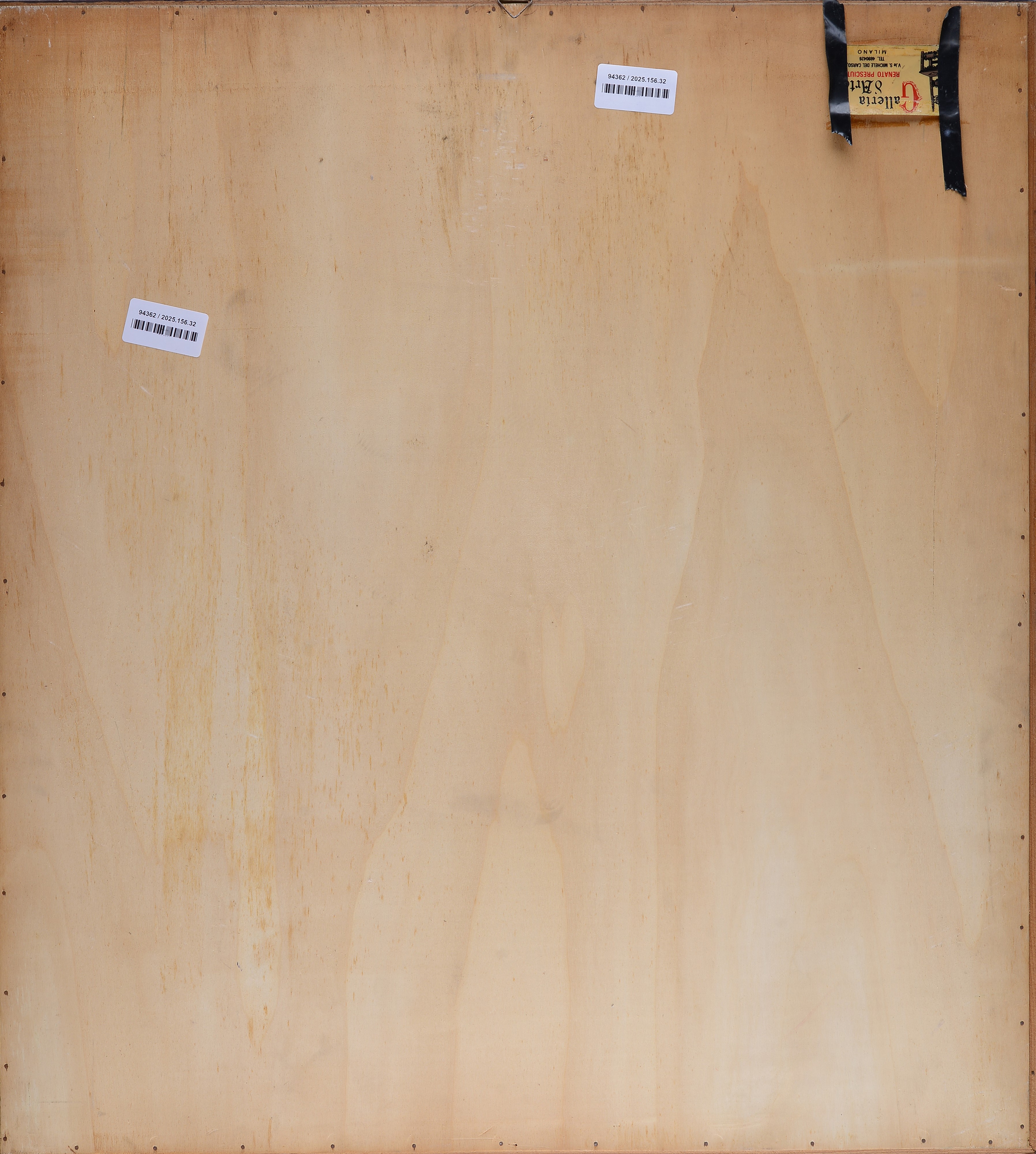 Ragazza con cappello rosa