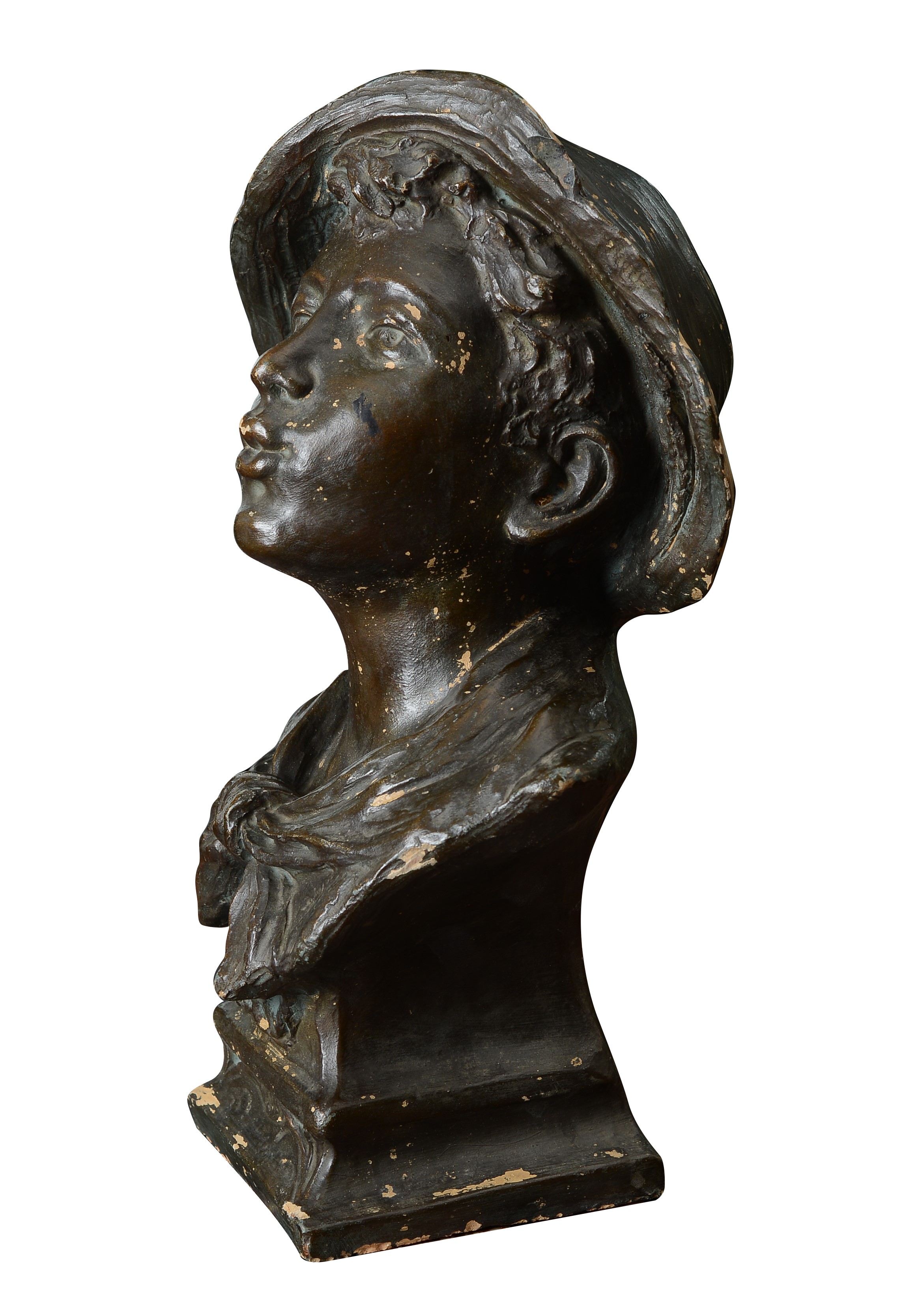 Busto di ragazzo con capello in paglia