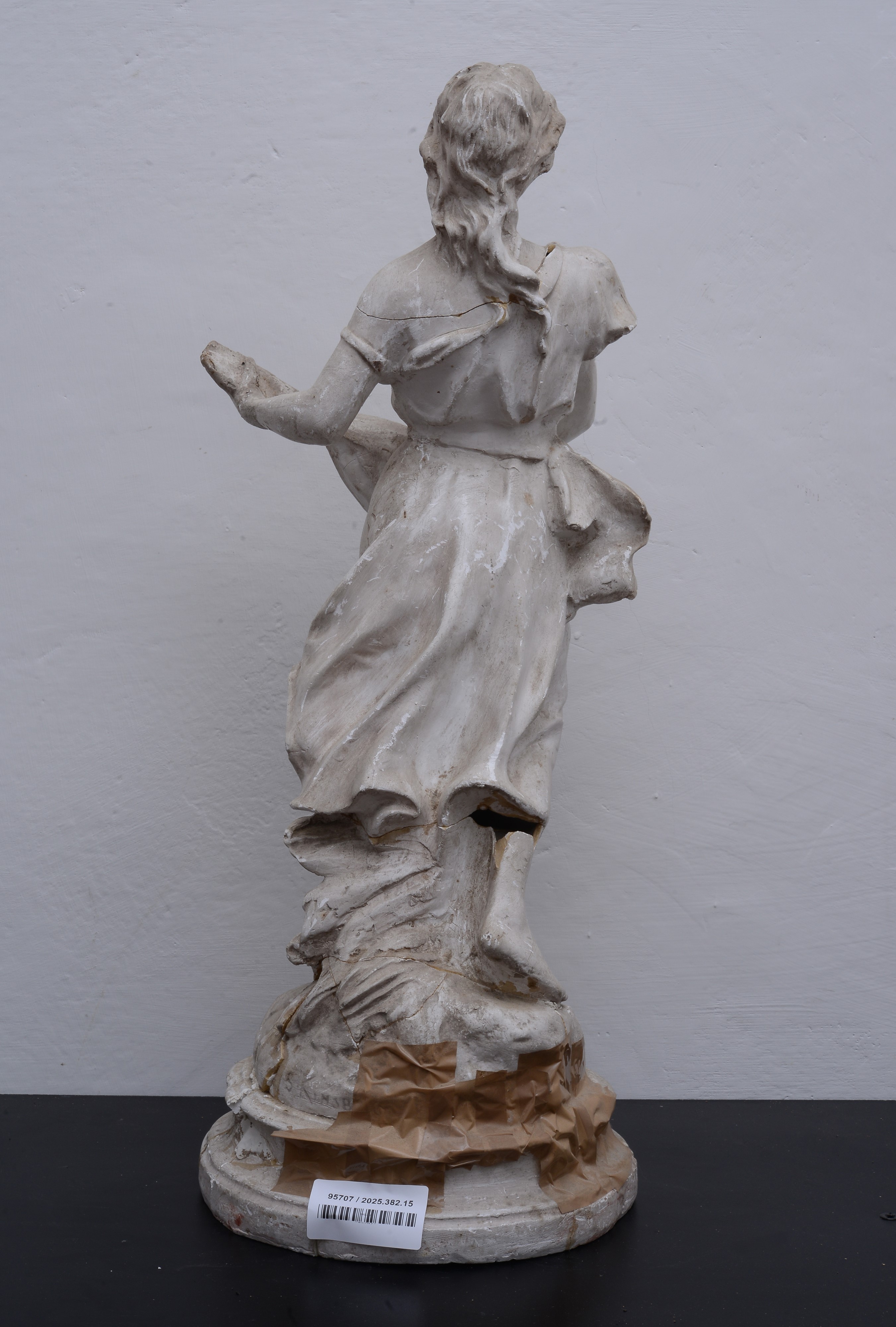 Suonatrice di mandolino