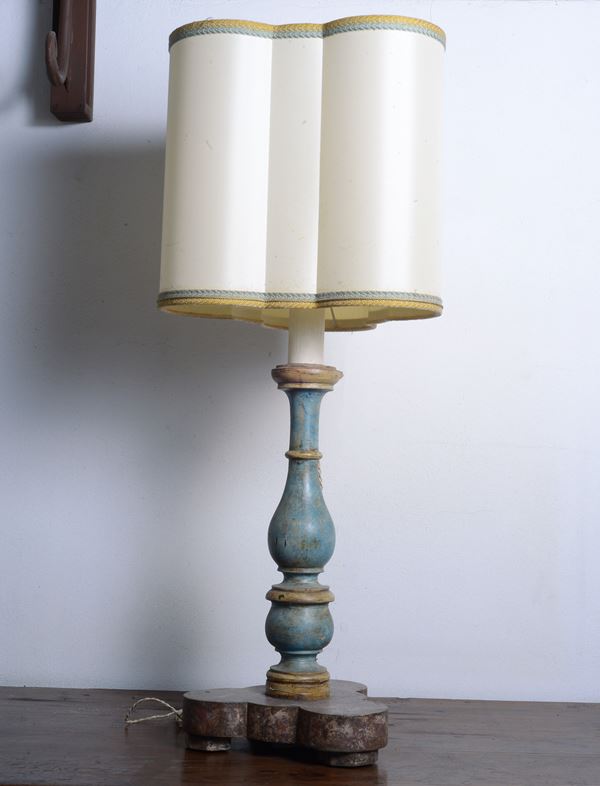 Lampada  - Asta UNA COLLEZIONE FIESOLANA - Pananti Online