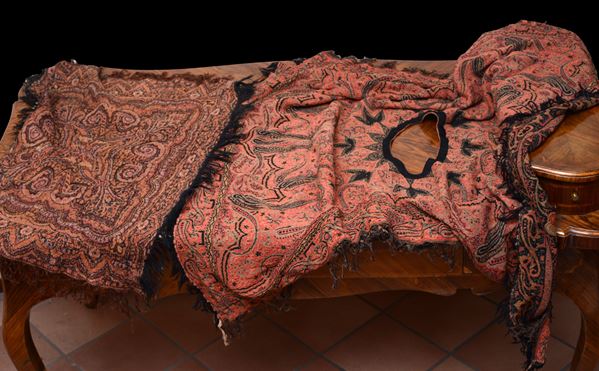 Un poncho e foulard 