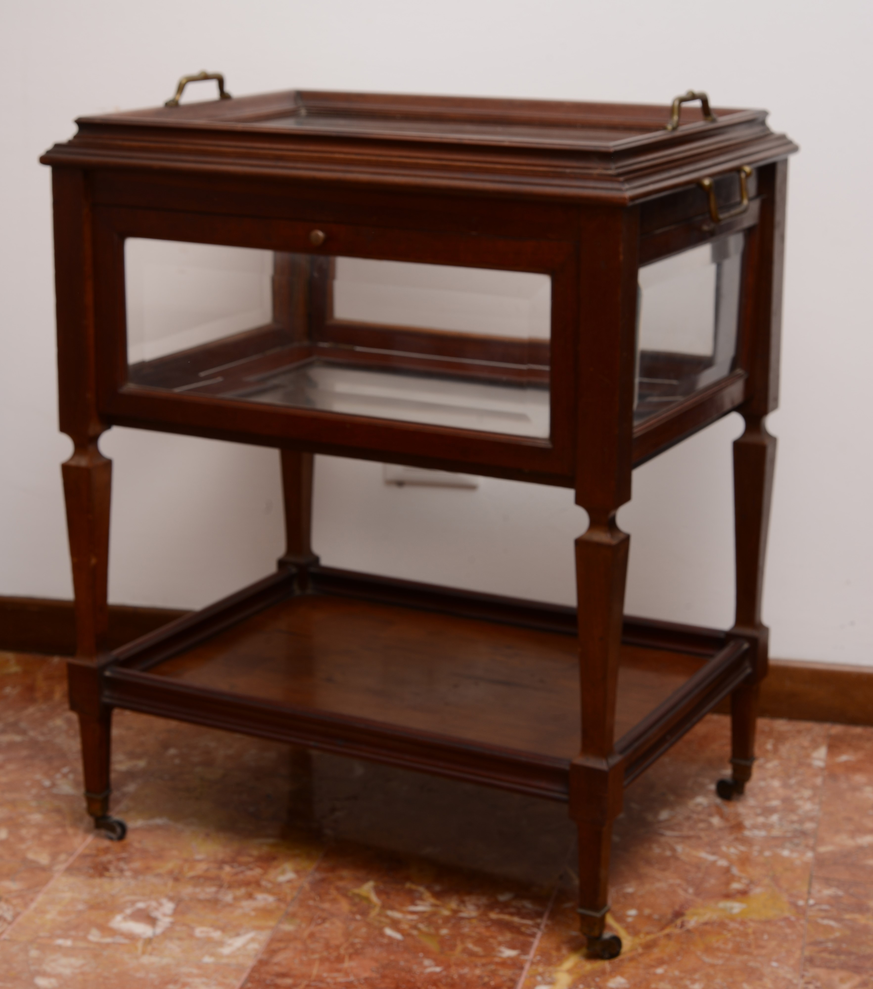 Carrello Vetriina