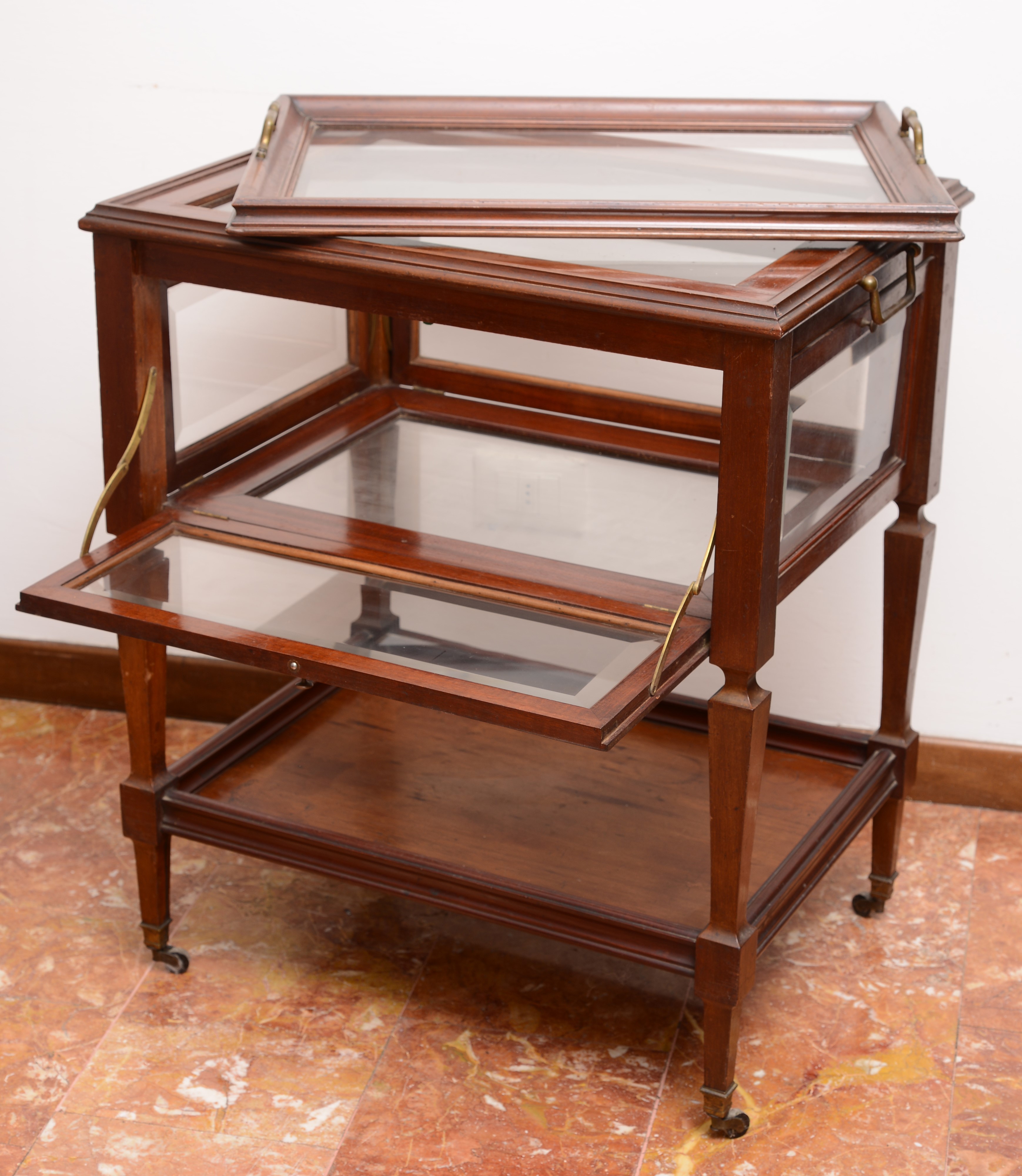 Carrello Vetriina