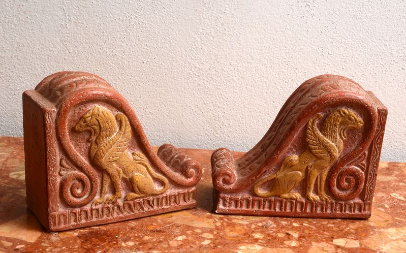 Coppia di fermalibri