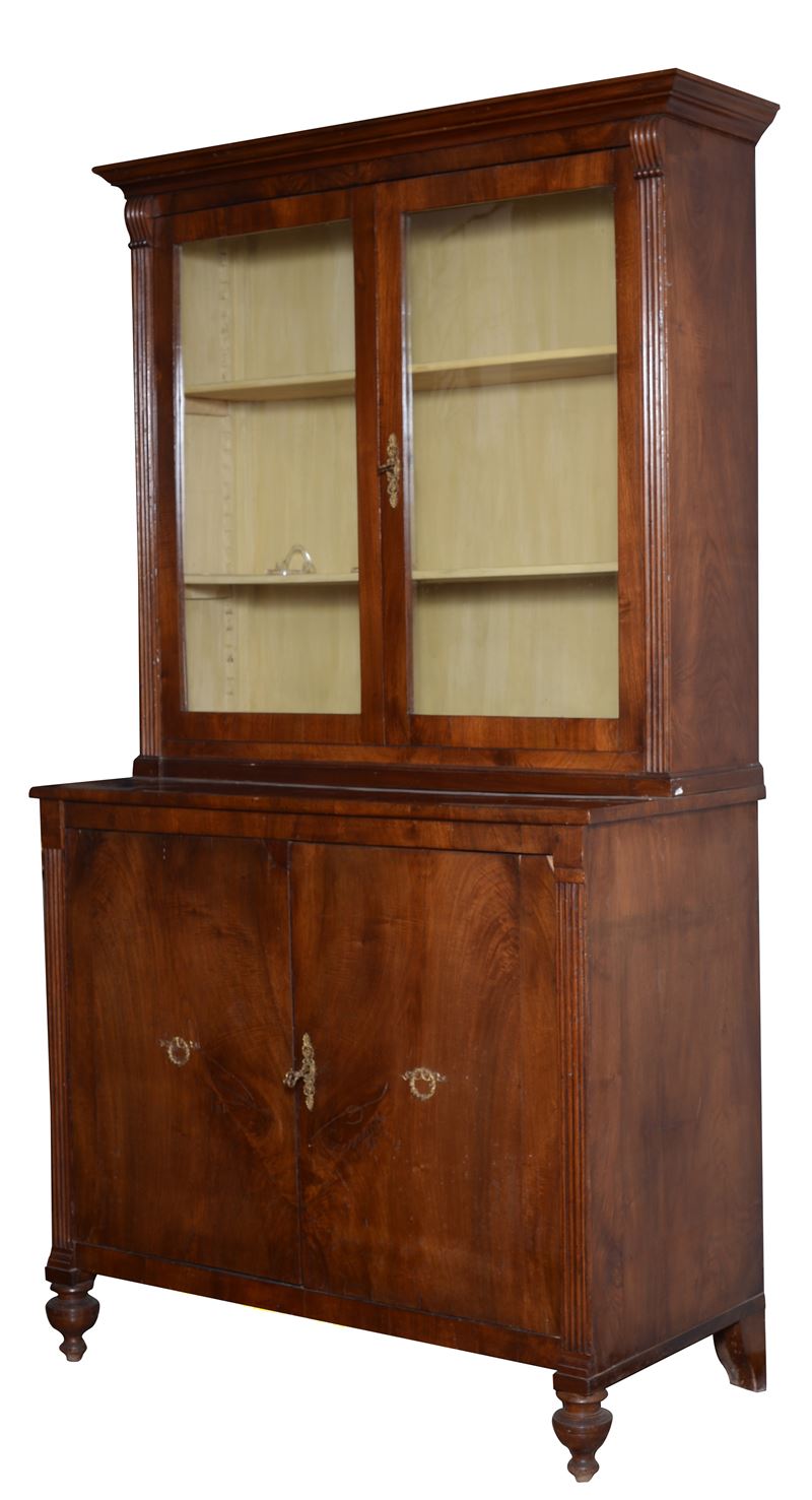 Vetrina a doppio corpo