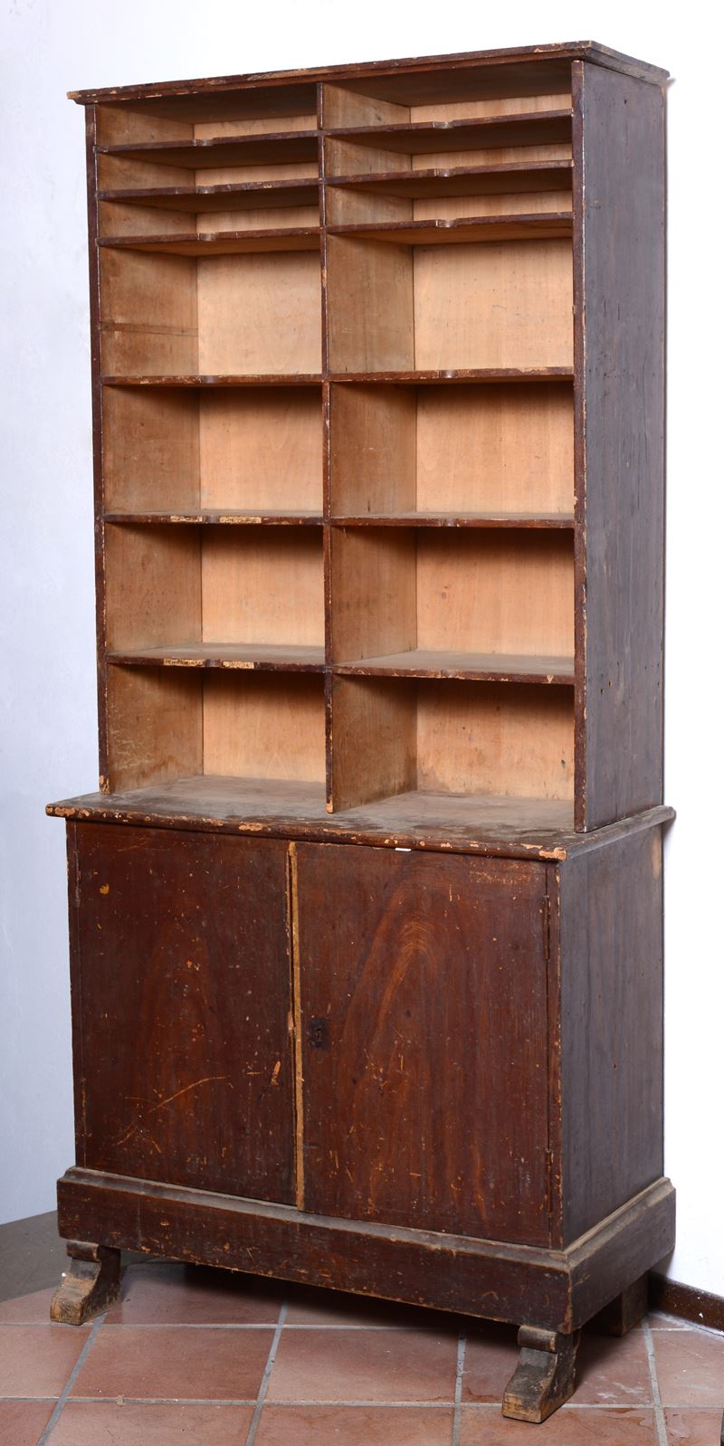 Mobiletto a doppio corpo