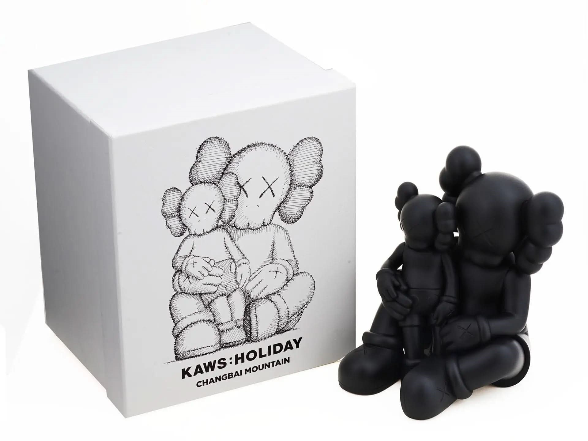 KAWS: HOLIDAY CHANGBAI MOUNTAIN