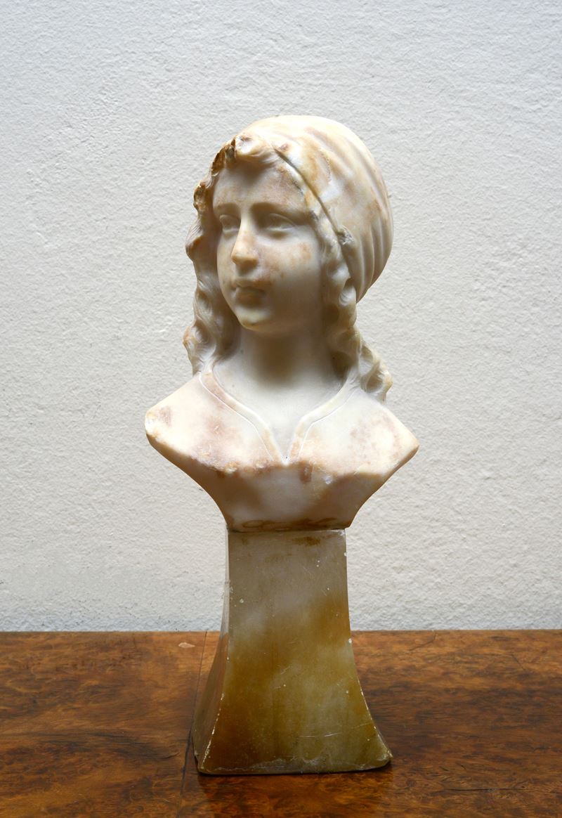 Busto di fanciulla