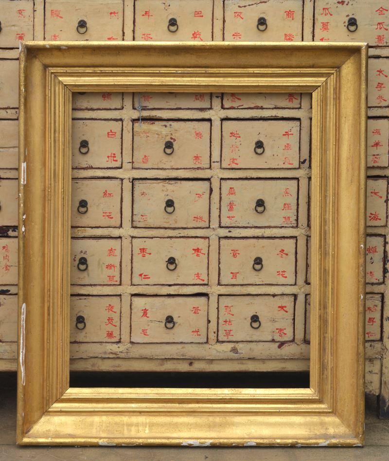 Cornice, legno dorato, XIX secolo, dimensioni 133x111 cm