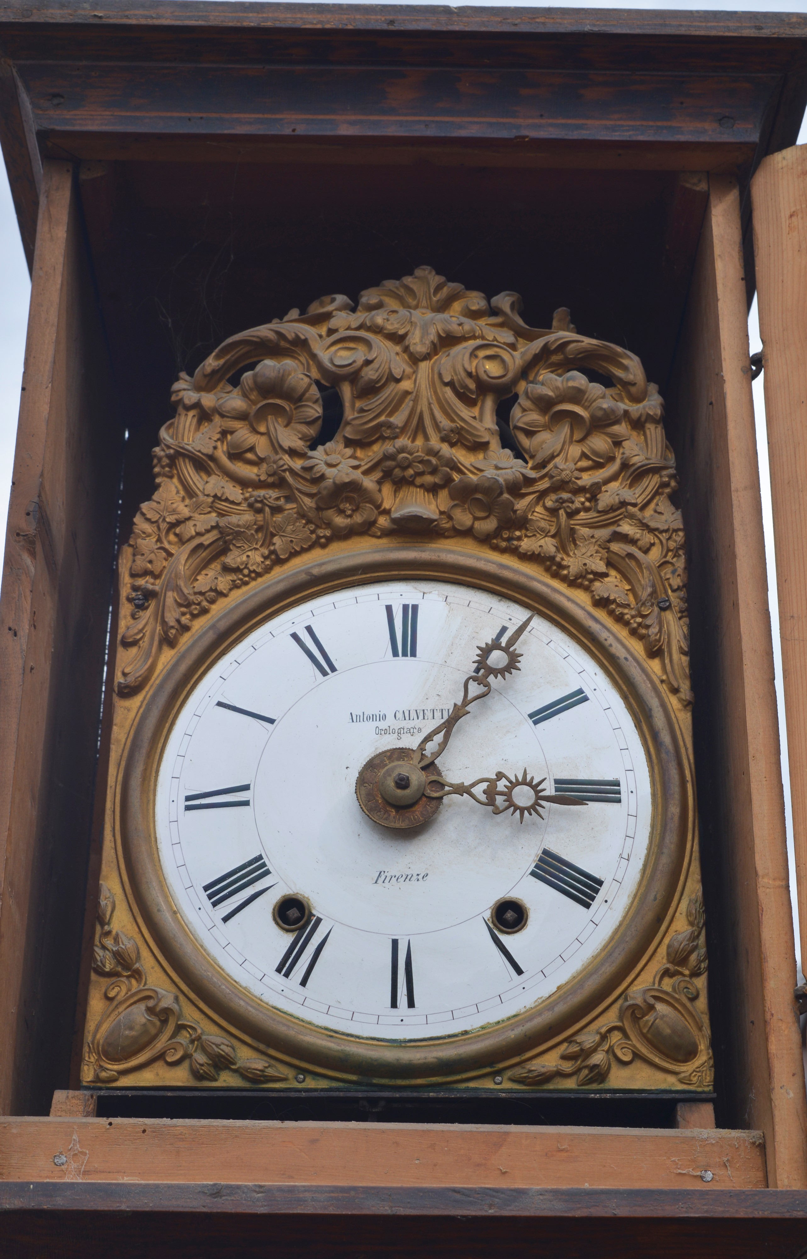 Antonio Calvetti, Orologio a pendolo in legno dipinto