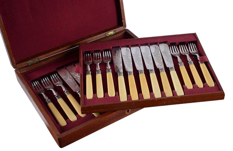 Set di posate da pesce