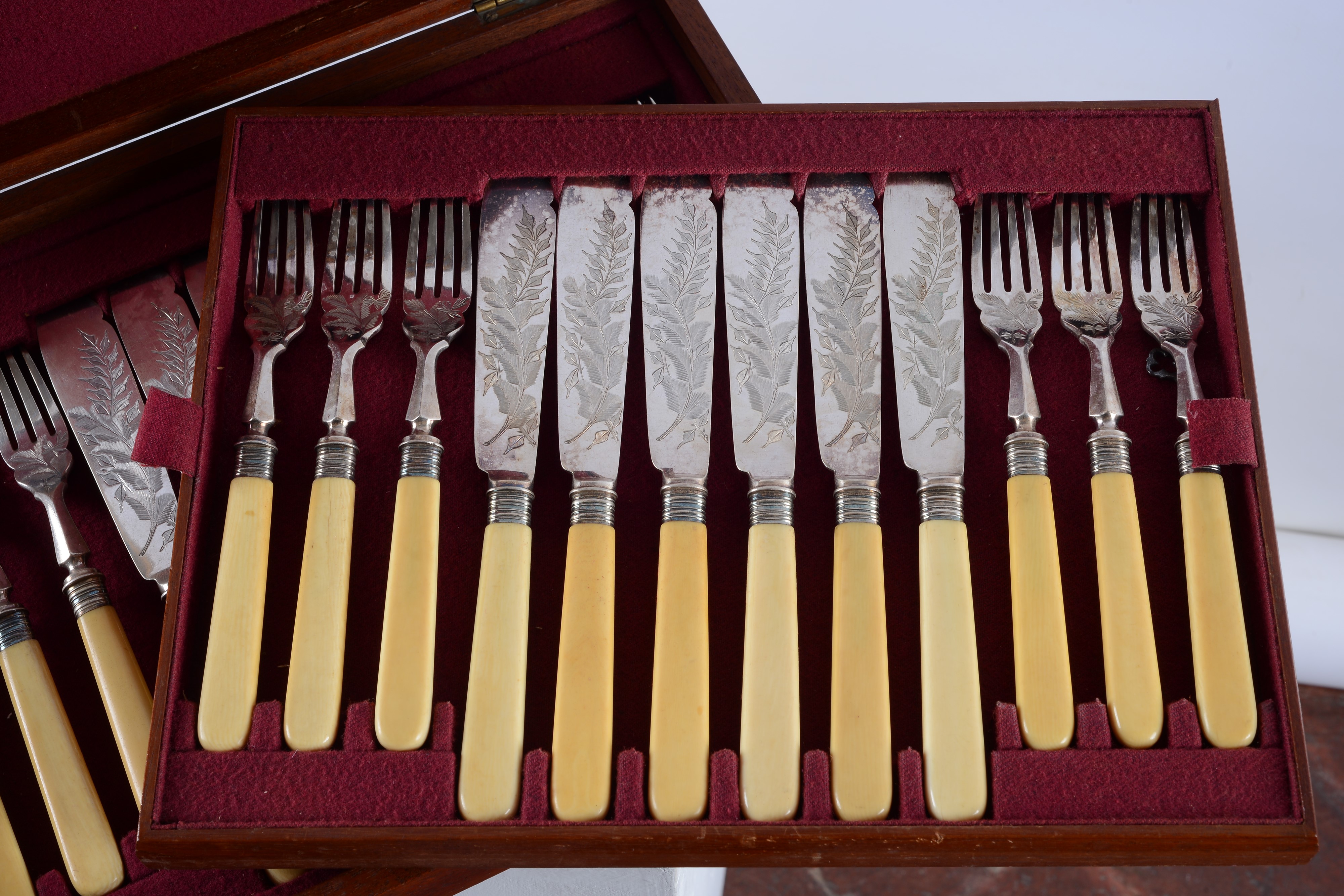 Set di posate da pesce