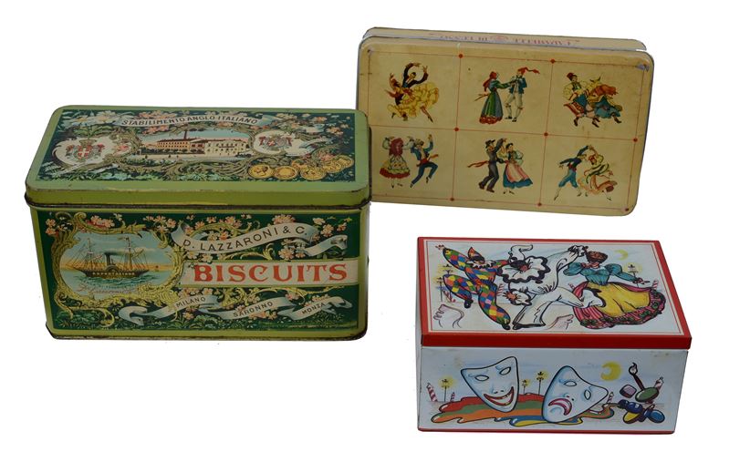 Lotto composto da tre scatole vintage in latta
